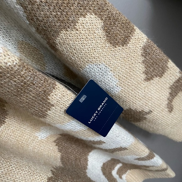 Lucky Brand Cardigan Sweater- Large - Picture 4 of 4